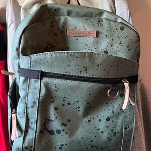 Provisions 2-1 pumping/ diaper bag